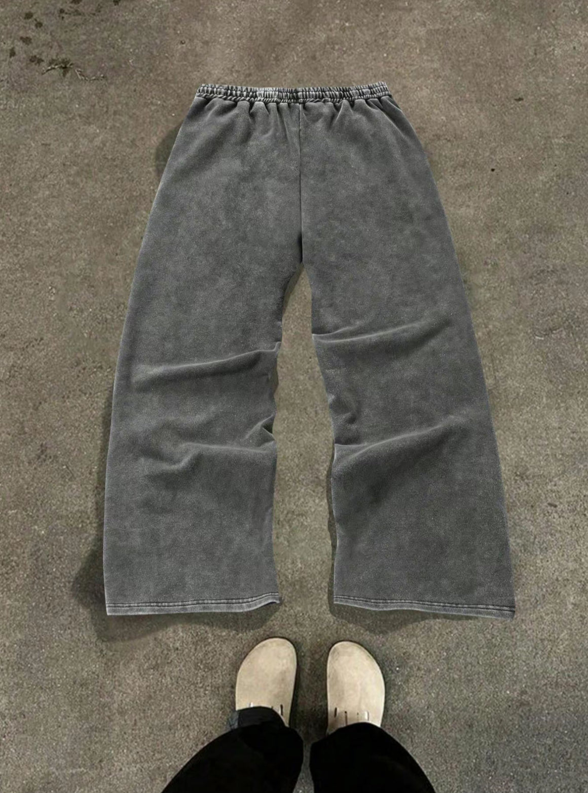 Flared Zipper Star Sweats