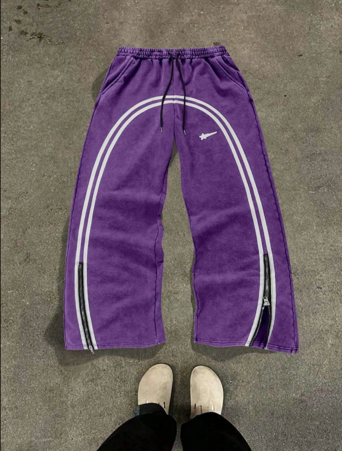Flared Zipper Star Sweats