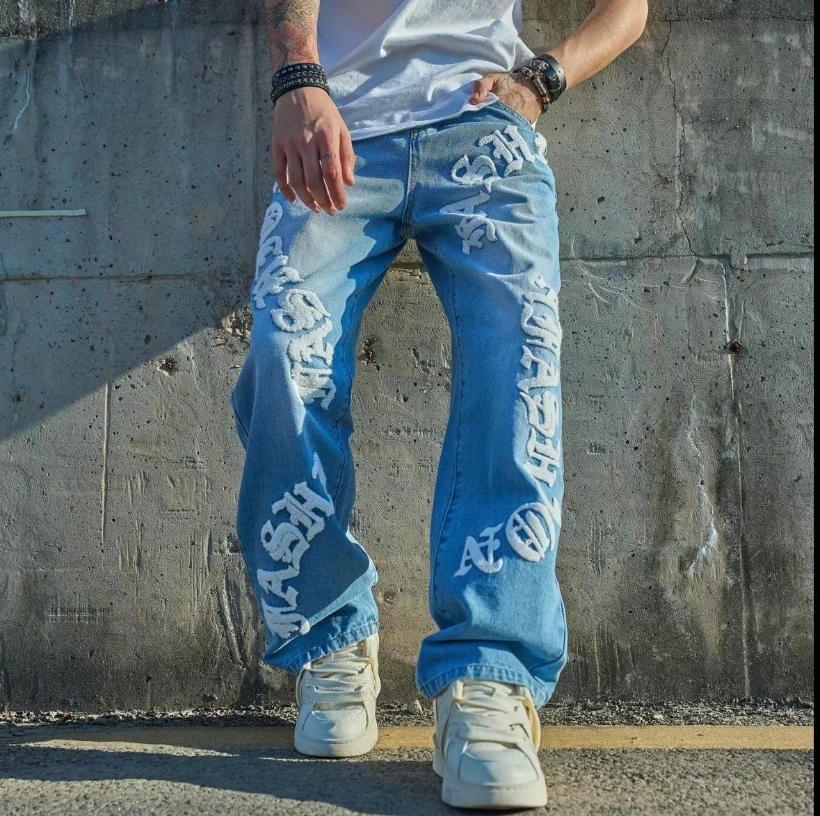 Men's Baggy Denim Jeans With Embroidery